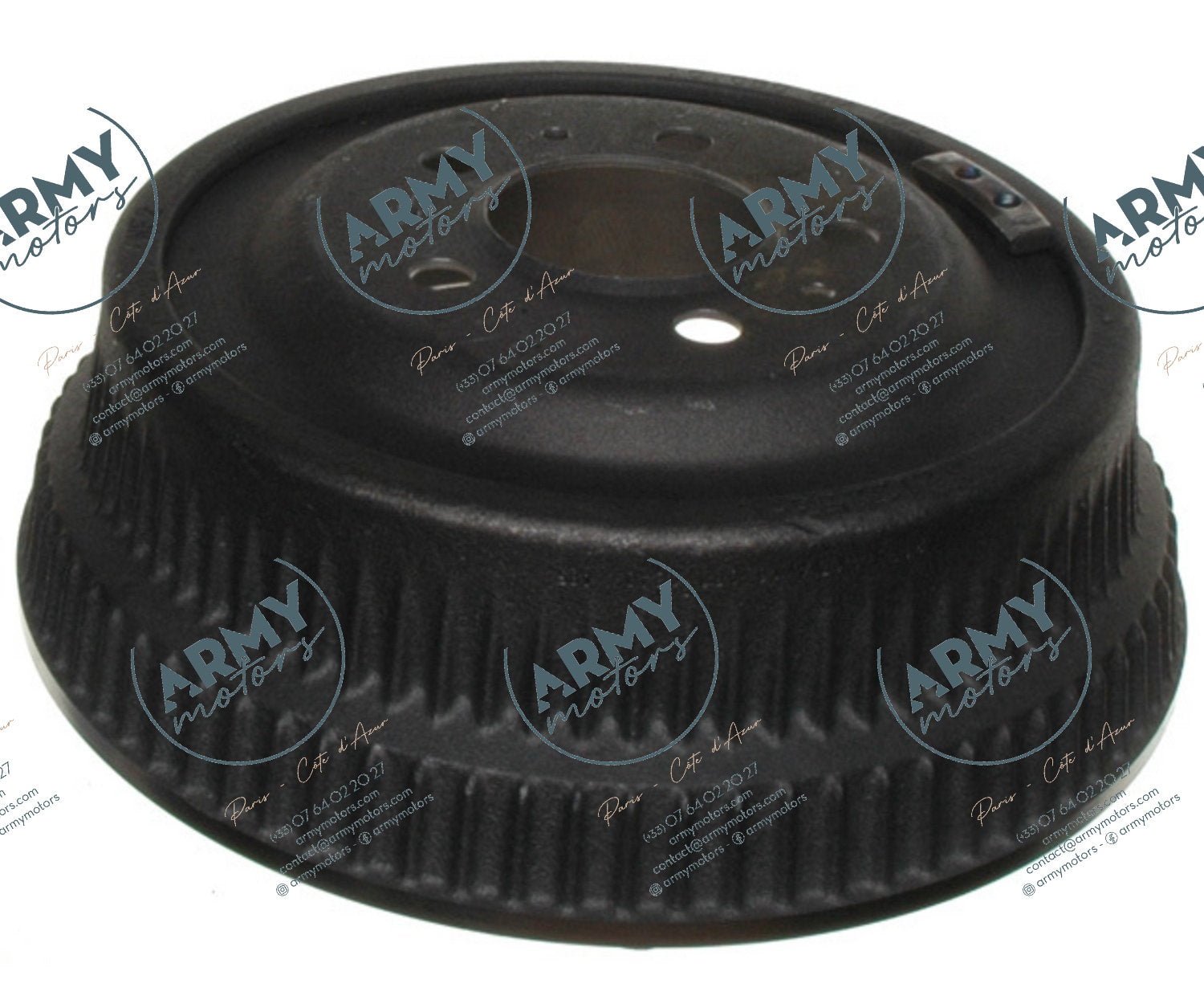 tambour de frein arriere pour Jeep Wrangler YJ 1987-1989  surface exterieure avec cannelures 52001151